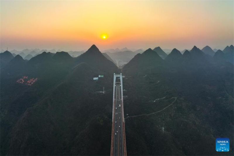 Guizhou : ？ le musée des ponts du monde ？ dans le sud-ouest de Chine